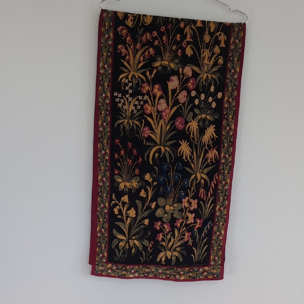 Metropolitan Museum Of Art Silk Scarf, Like New
